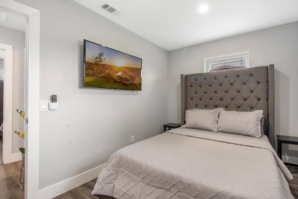 Modern Getaway Near The Beach With Room For A Boat 웨스트 팜 비치 외부 사진